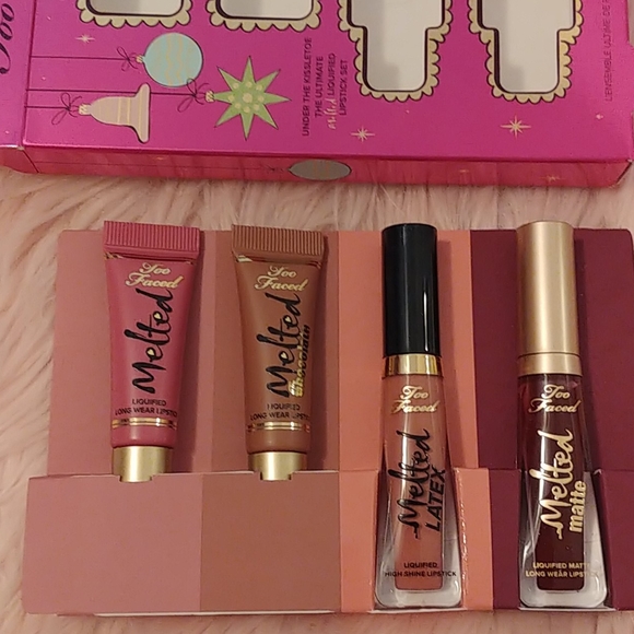 💖FIRM! TOO FACED UNDER THE KISSLETOE THE ULTIMATE LIPSTICK SET (DISCONTINUED) - Picture 8 of 8